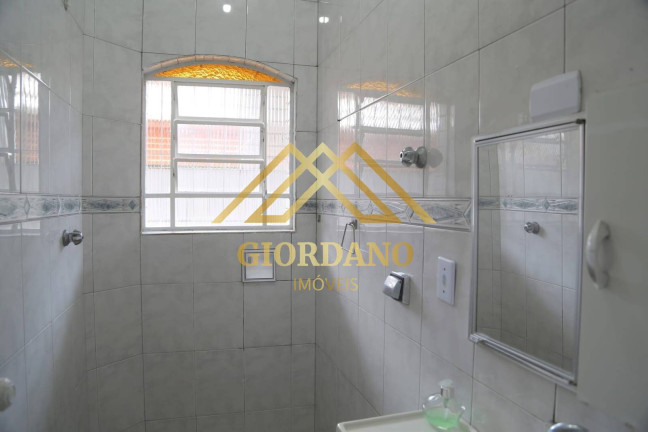 Imagem Casa com 4 Quartos para Alugar, em Caiçara - Praia Grande Imagem Casa com 4 Quartos para Alugar, em Caiçara - Praia Grande