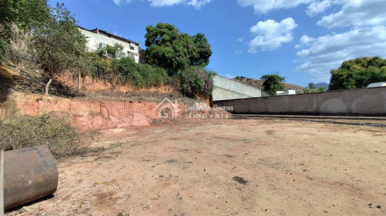 Imagem Galpão para Alugar, 170 m² em Santos Prates - Mantena Imagem Galpão para Alugar, 170 m² em Santos Prates - Mantena