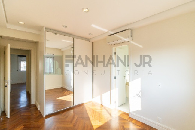 Imagem Imóvel com 4 Quartos para Alugar, 192 m² em Vila Nova Conceição - São Paulo