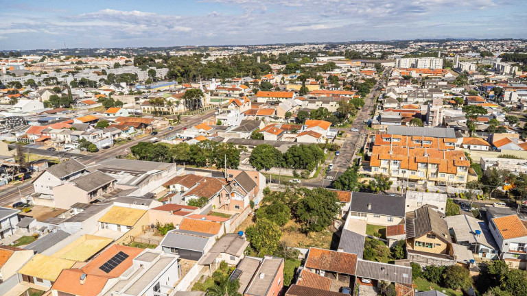 Imagem Terreno à Venda, 839 m² em Novo Mundo - Curitiba Imagem Terreno à Venda, 839 m² em Novo Mundo - Curitiba