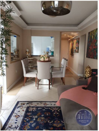 Imagem Apartamento com 2 Quartos para Alugar, 70 m² em Centro - Balneário Camboriú Imagem Apartamento com 2 Quartos para Alugar, 70 m² em Centro - Balneário Camboriú