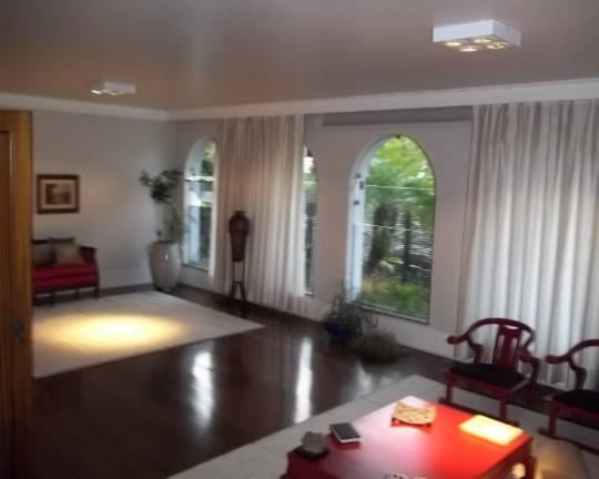 Casa com 4 Quartos à Venda, 550 m² em Jardim Da Glória - São Paulo