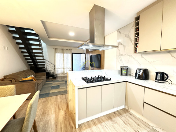 Imagem Casa com 3 Quartos à Venda, 148 m² em Saguaçu - Joinville Imagem Casa com 3 Quartos à Venda, 148 m² em Saguaçu - Joinville