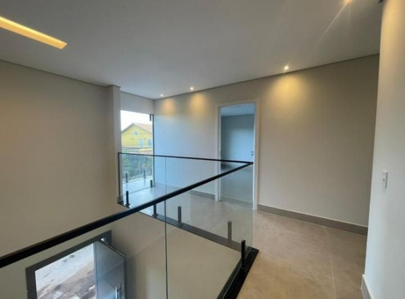 Imagem Casa com 3 Quartos à Venda, 235 m² em Setor Habitacional Arniqueira (águas Claras) - Brasília Imagem Casa com 3 Quartos à Venda, 235 m² em Setor Habitacional Arniqueira (águas Claras) - Brasília