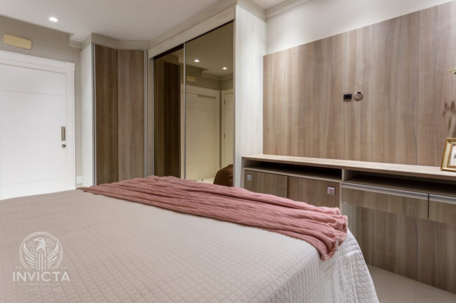 Imagem Apartamento com 3 Quartos à Venda, 128 m² em Centro - Balneário Camboriú Imagem Apartamento com 3 Quartos à Venda, 128 m² em Centro - Balneário Camboriú