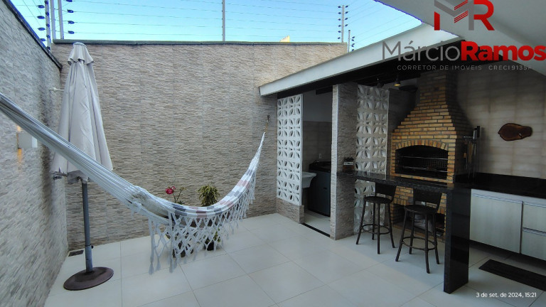 Imagem Casa com 3 Quartos à Venda, 127 m² em Centro - Eusébio Imagem Casa com 3 Quartos à Venda, 127 m² em Centro - Eusébio