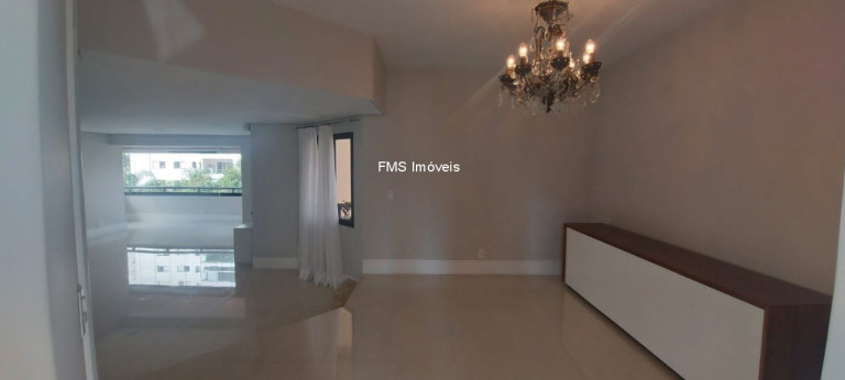 Imagem Imóvel com 3 Quartos à Venda, 240 m² em Campo Belo - São Paulo