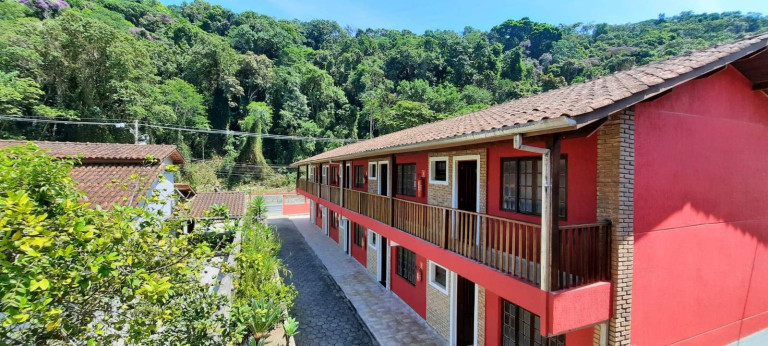 Imóvel Comercial à Venda, 476 m² em Massaguaçu - Caraguatatuba