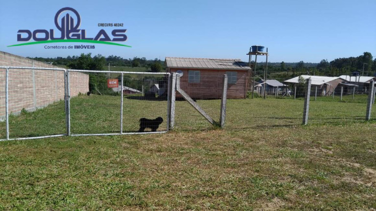 Imagem Casa com 2 Quartos à Venda, 780 m² em Viamão Imagem Casa com 2 Quartos à Venda, 780 m² em Viamão