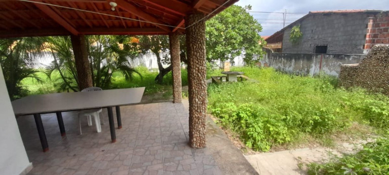 Imagem Casa com 3 Quartos à Venda, 280 m² em Pacheco - Caucaia