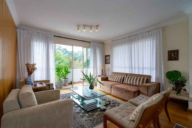 Imóvel com 3 Quartos à Venda, 185 m² em Vila Suzana - São Paulo