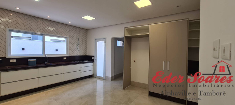 Imagem Casa com 4 Quartos à Venda, 450 m² em Alphaville Residencial Dois - Barueri Imagem Casa com 4 Quartos à Venda, 450 m² em Alphaville Residencial Dois - Barueri