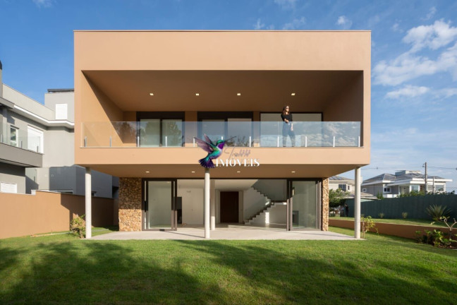 Imagem Casa de Condomínio com 4 Quartos à Venda, 330 m² em Vila Nova - Porto Alegre