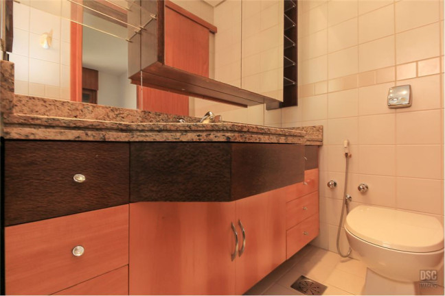 Imagem Apartamento com 3 Quartos à Venda, 211 m² em Mont Serrat - Porto Alegre