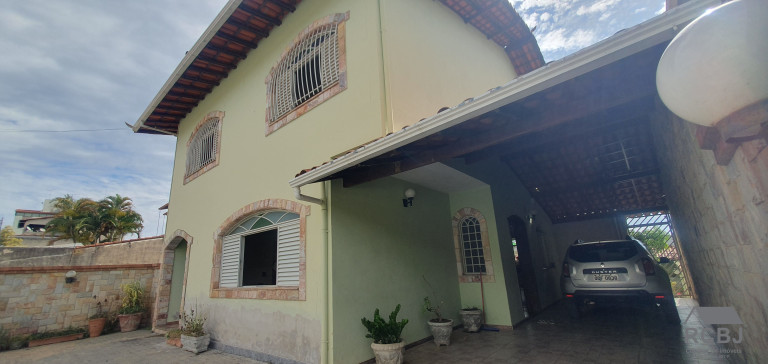 Imagem Sobrado com 6 Quartos à Venda,  em Centro - Esmeraldas
