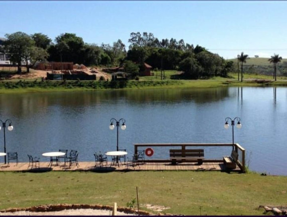 Terreno à Venda, 840 m² em Condomínio Ninho Verde Ii - Pardinho