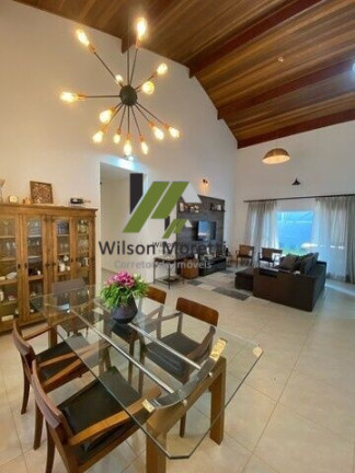 Imagem Casa com 4 Quartos à Venda, 280 m²