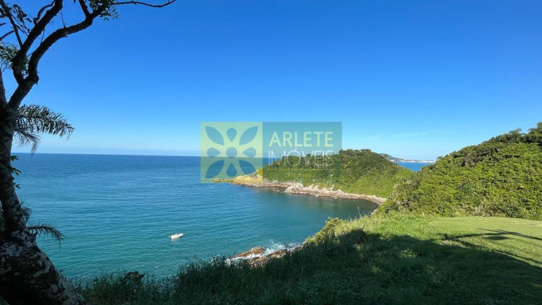 Imagem Terreno à Venda, 2.722 m² em Araça - Porto Belo Imagem Terreno à Venda, 2.722 m² em Araça - Porto Belo