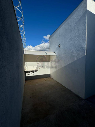 Imagem Casa com 3 Quartos à Venda, 120 m² em Jardim Primavera - Montes Claros