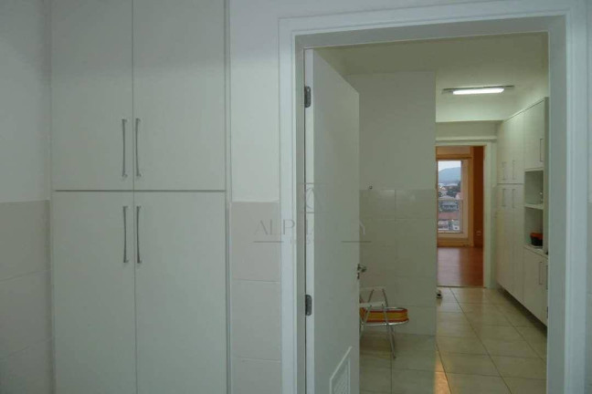 Imagem Apartamento com 3 Quartos para Alugar, 122 m² em Alphaville - Barueri Imagem Apartamento com 3 Quartos para Alugar, 122 m² em Alphaville - Barueri