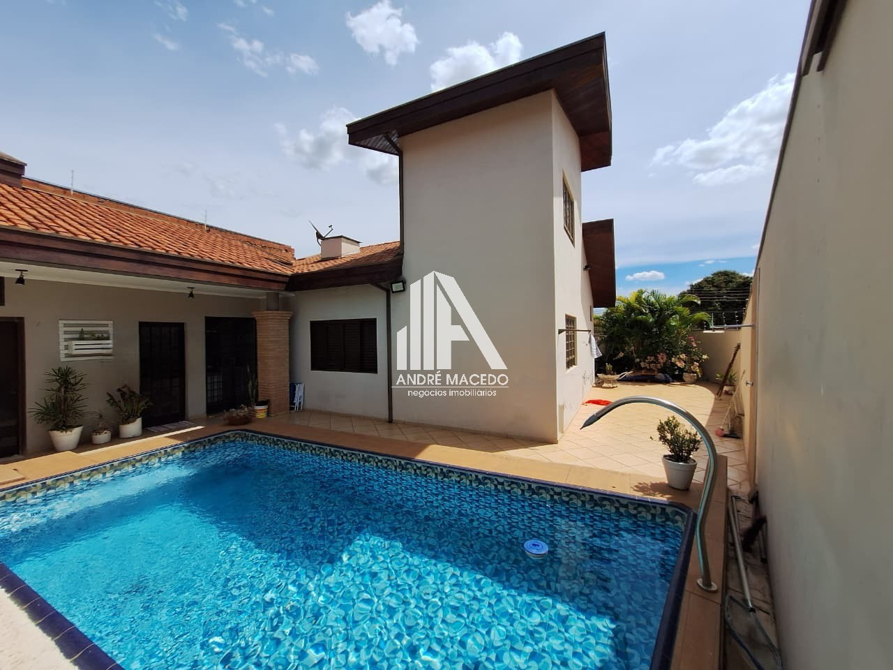 Imagem Casa com 3 Quartos à Venda, 160 m² em Jardim Itamaraty - Mogi Guaçu