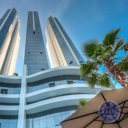 Apartamento com 4 Quartos à Venda, 237 m² em Centro - Balneário Camboriú