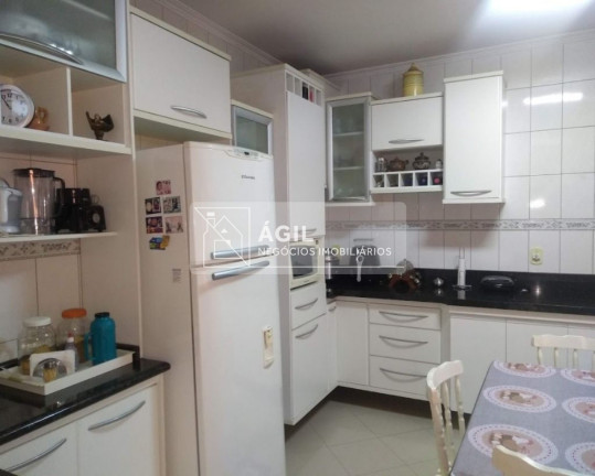 Imagem Sobrado com 3 Quartos à Venda,  em Residencial Bosque Dos Ipês - São José Dos Campos