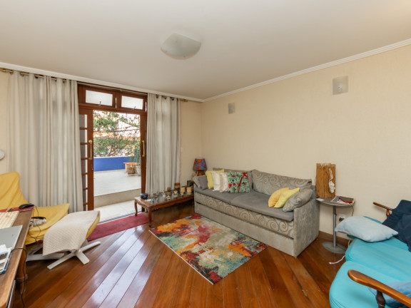 Imagem Casa com 3 Quartos à Venda, 220 m² em Vila Mariana - São Paulo Imagem Casa com 3 Quartos à Venda, 220 m² em Vila Mariana - São Paulo