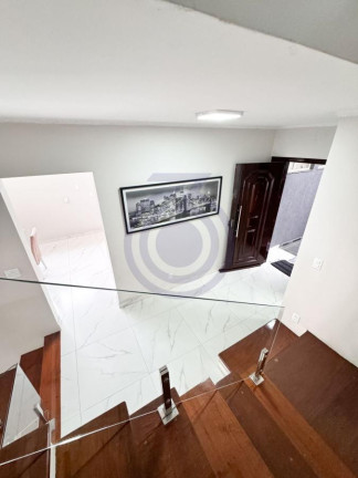 Imagem Casa com 3 Quartos à Venda, 173 m² em Vila Bastos - Santo André