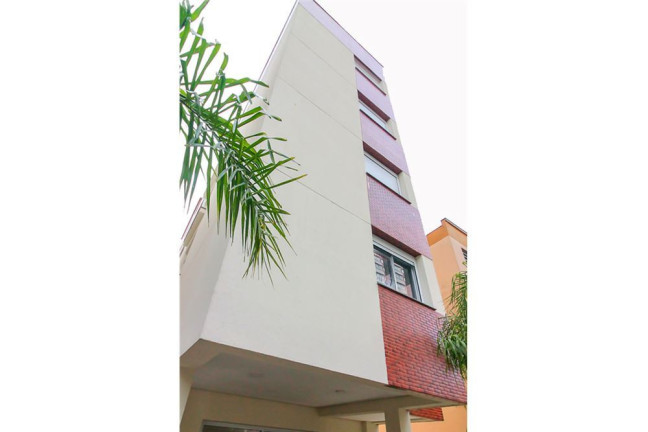 Imagem Imóvel com 2 Quartos à Venda,  em São João - Porto Alegre