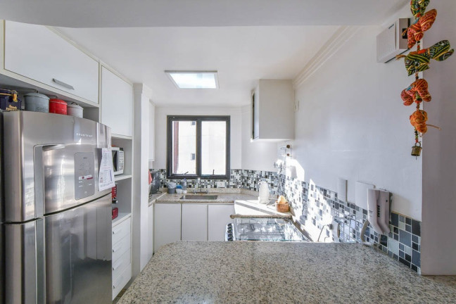 Imagem Imóvel com 1 Quarto à Venda, 65 m² em Vila Suzana - São Paulo Imagem Imóvel com 1 Quarto à Venda, 65 m² em Vila Suzana - São Paulo