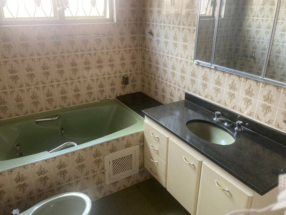 Imagem Casa com 3 Quartos à Venda, 300 m² em Vila Margarida - Ourinhos Imagem Casa com 3 Quartos à Venda, 300 m² em Vila Margarida - Ourinhos