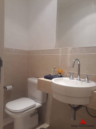 Imagem Apartamento com 3 Quartos à Venda, em Vila Capivari - Campos Do Jordão Imagem Apartamento com 3 Quartos à Venda, em Vila Capivari - Campos Do Jordão