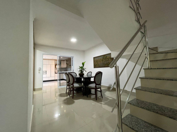 Casa de Condomínio com 3 Quartos à Venda,  em Santa Cruz - Cuiabá