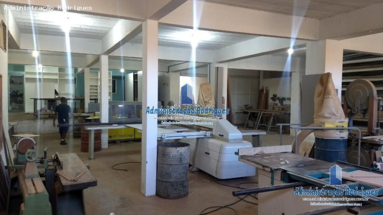 Imagem Galpão para Alugar, 120 m² em Vista Alegre - São Gonçalo Imagem Galpão para Alugar, 120 m² em Vista Alegre - São Gonçalo