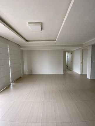 Imagem Imóvel com 3 Quartos à Venda, 100 m² em Petrópolis - Porto Alegre