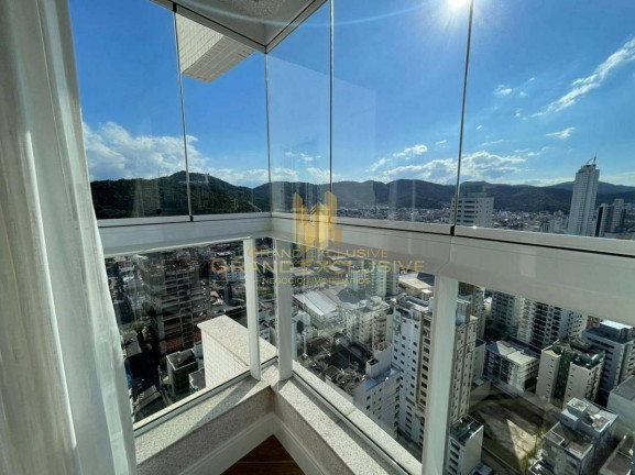 Imagem Apartamento com 3 Quartos à Venda, 169 m² em Centro - Balneário Camboriú Imagem Apartamento com 3 Quartos à Venda, 169 m² em Centro - Balneário Camboriú