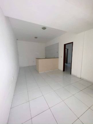 Imagem Casa com 2 Quartos para Alugar,  em Lagoa Azul - Natal