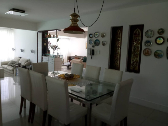 Imagem Casa com 5 Quartos à Venda, 375 m² em Suíssa - Aracaju Imagem Casa com 5 Quartos à Venda, 375 m² em Suíssa - Aracaju