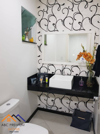 Imagem Sobrado com 3 Quartos à Venda, em Vila Scarpelli - Santo André Imagem Sobrado com 3 Quartos à Venda, em Vila Scarpelli - Santo André
