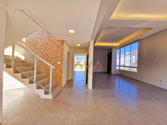 Imagem Casa com 3 Quartos à Venda, 204 m² em Rio Vermelho - Florianópolis