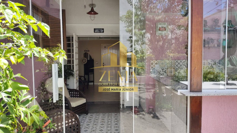 Imagem Casa com 3 Quartos à Venda, 250 m² em Vila Oliveira - Mogi Das Cruzes Imagem Casa com 3 Quartos à Venda, 250 m² em Vila Oliveira - Mogi Das Cruzes