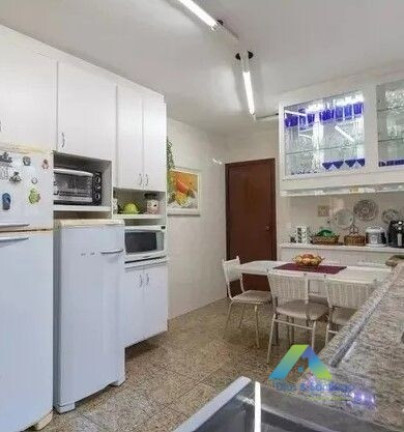 Imagem Sobrado com 3 Quartos à Venda, 217 m² em Bosque Da Saúde - São Paulo Imagem Sobrado com 3 Quartos à Venda, 217 m² em Bosque Da Saúde - São Paulo