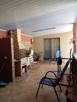 Casa com 3 Quartos à Venda, 300 m² em Jardim Caravelle - Arapongas