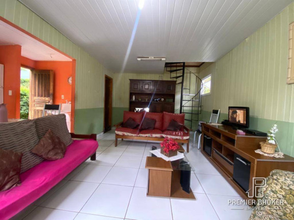 Imagem Casa com 2 Quartos à Venda, 90 m² em Albuquerque - Teresópolis