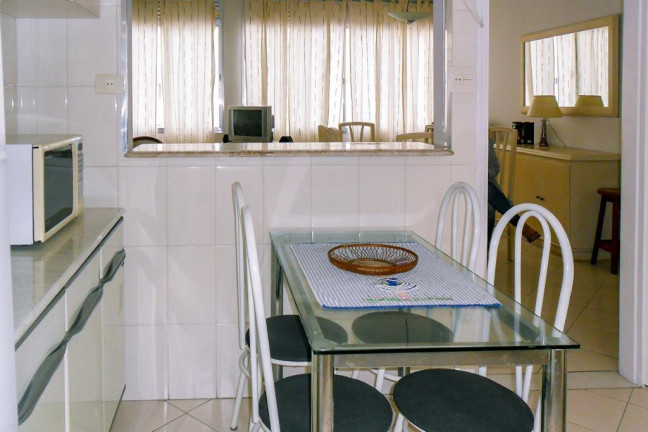 Imagem Apartamento com 3 Quartos à Venda, 130 m² em Pitangueiras - Guarujá