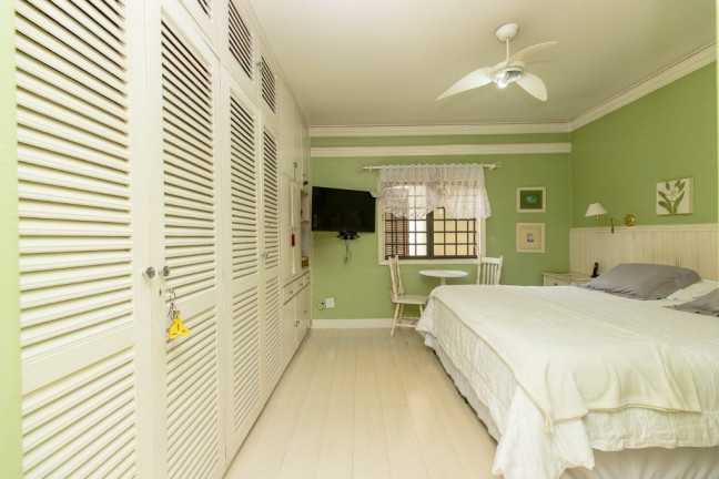 Imagem Casa com 4 Quartos à Venda, em Alto De Pinheiros - São Paulo Imagem Casa com 4 Quartos à Venda, em Alto De Pinheiros - São Paulo