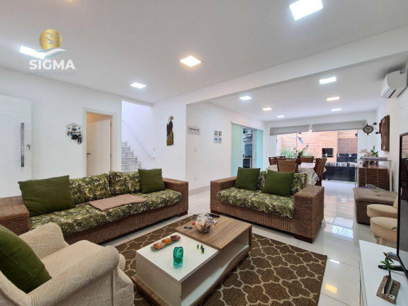 Imagem Casa com 4 Quartos à Venda, 234 m² em Enseada - Guarujá