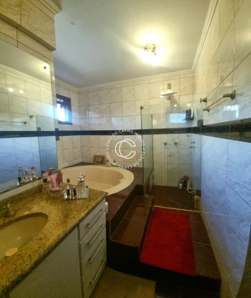 Imagem Casa com 4 Quartos à Venda, 363 m² em Nossa Senhora De Lourdes - Santa Maria