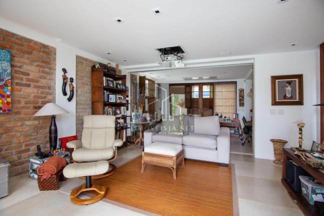 Imagem Casa com 9 Quartos à Venda, 434 m² em Ferradura - Armação Dos Búzios